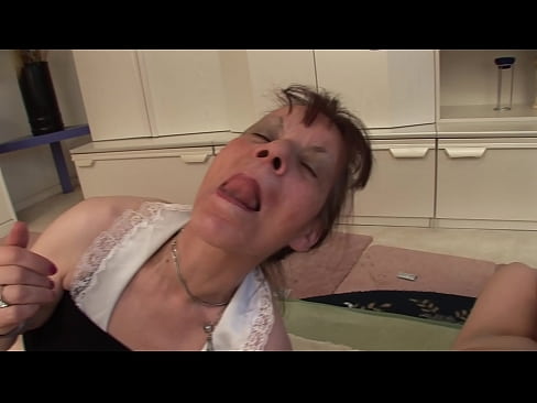 ❤️ Dvě babičky a jeden dědeček mají trojku ️ Sex video u nás cs.hochu-sex-tomsk.ru ❌️